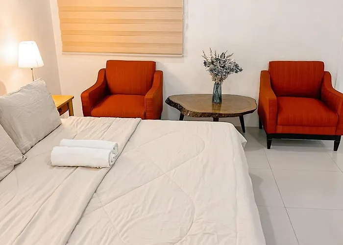 Elegant Family Staycation House - Sleeps Up To 30 * Cebu