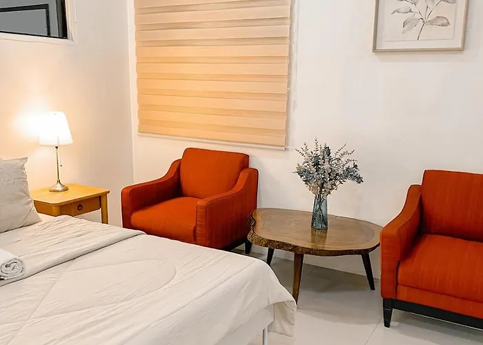 Elegant Family Staycation House - Sleeps Up To 30 Apartment *